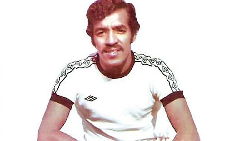 وفاة صاروخ الأخضر ومحطم الأرقام محمد المغنم