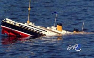 انتشال خمس جثث واستمرار البحث عن 12 أخرى بحادثة غرق عبارة