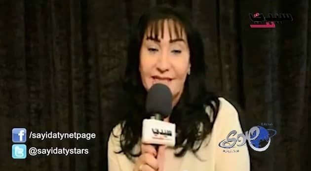 بالفيديو : سحر حسين تخلع الحجاب وتعود للتمثيل بعد اقناع شقيقتها لها