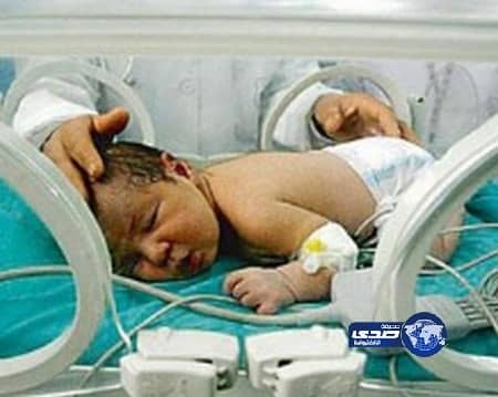 ممرضة "حديثة التعيين" تتسبب في تبديل مولودين بمستشفى الولادة بتبوك