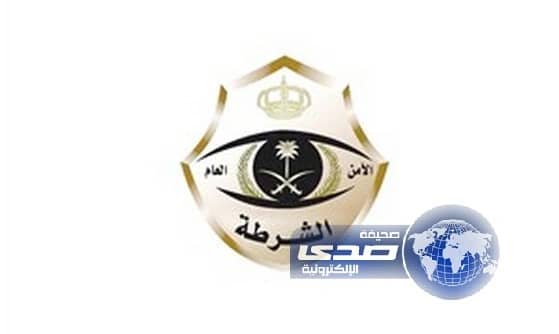  شاب يقتحم بسيارته نقطة أمن بحائل ويفحط امام المبنى وهدد المستلمين بمسدس