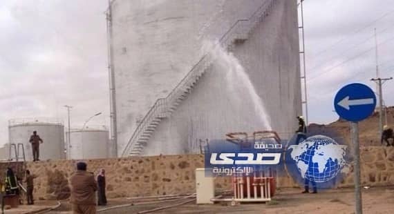 مدني حائل يخمد حريق خزان وقود للكهرباء 