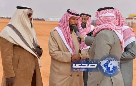  لجنة تحكيم الأبل المجاهيم يؤدون القسم في جائزة الملك عبد العزيز في أم رقيبة