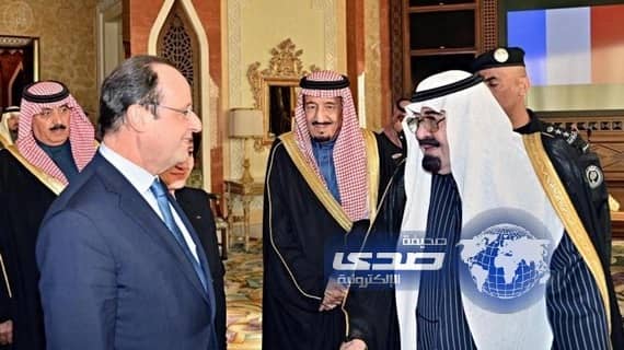 خادم الحرمين يعقد اجتماعاً ثنائياً مع الرئيس الفرنسي هولاند