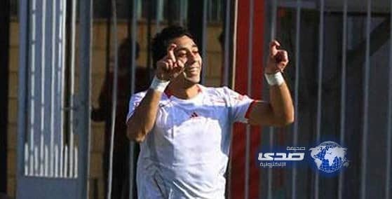 إيقاف وتغريم لاعب مصري رفع شارة السيسي