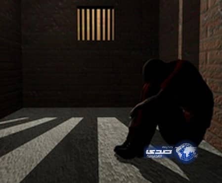 السجن 4 سنوات و1500 جلدة لهندي ابتز باحثات عن التوظيف