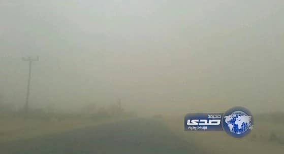 موجة غبار تضرب قرى ومراكز القنفذة