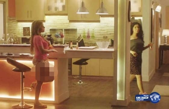 فنانة تثير مواقع التواصل بعد ظهورها نصف عارية في مسلسل "ابن حلال"