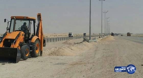 أمانة الأحساء تطلق المرحلة الأولى من مشروع إنارة طريق الإحساء ــ بقيق