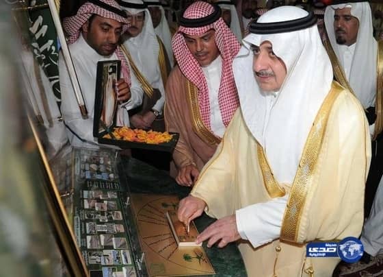  أمير منطقة تبوك يدشن ويؤسس لمشروعات تنموية بمحافظة أملج	