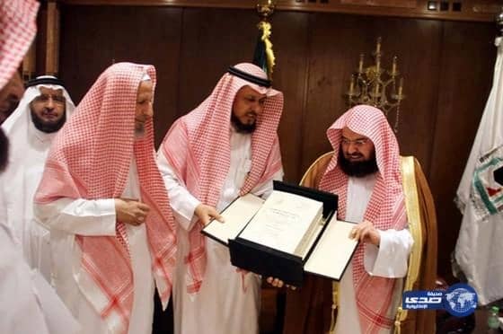  السديس يستقبل مسؤولي ومنسوبي وكالة الرئاسة لشؤون المسجد النبوي