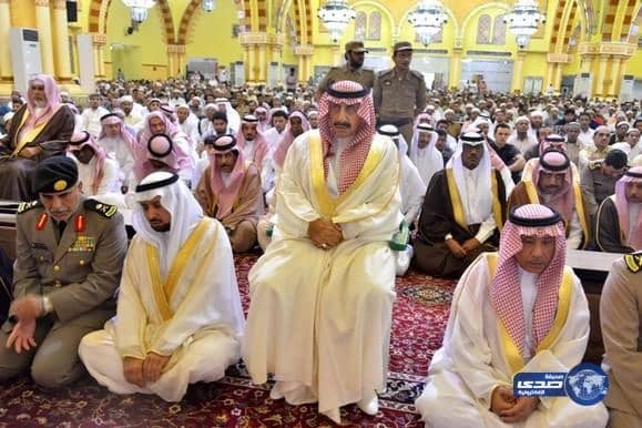  أمير منطقة الحدود الشمالية يستقبل المهنئين بحلول عيد الأضحى المبارك