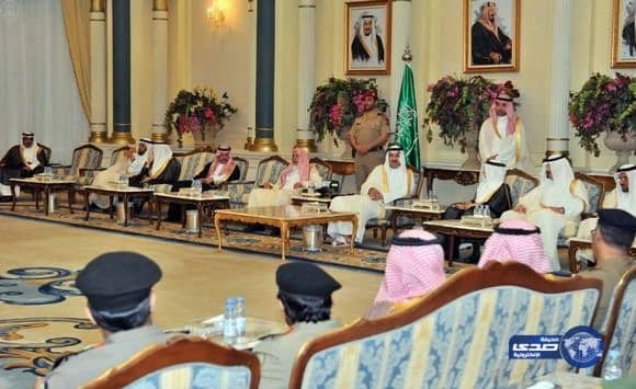  أمير منطقة المدينة المنورة يستقبل المهنئين بعيد الأضحى