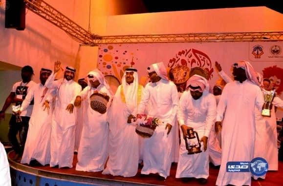 "زفة العريس" تستقطب الزوّار في احتفالات العيد بالمنطقة الشرقية