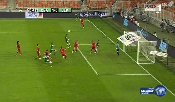 المنتخب السعودي يتعادل مع لبنان بهدفي هوساوي ومعاذ بالخطأ