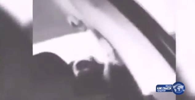 شاب سعودي يخيف خادمة بـ”مشوار تفحيط” حتى تمتنع من إزعاج أمه