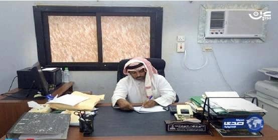 موظف بأوقاف القنفذة يعيد 10 آلاف ريال لمواطن