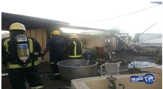 إخماد حريق شب بمقهى بـ”صناعية الطائف” بسبب أعمال لحام