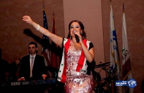 السورية سارية السواس عارية من أجل إيقاف الحرب في سوريا ؟!