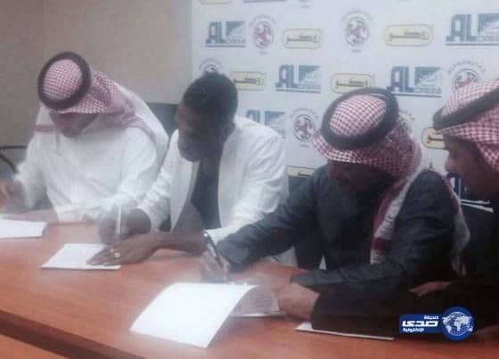 الهلال يوقع عقداً احترافياً مع مدافع الفيصلي محمد الجحفلي