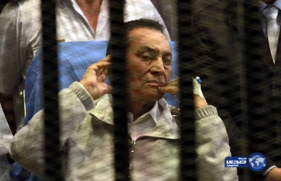 محكمة النقض تأمر بإعادة محاكمة حسنى مبارك ونجليه في قضية قصور الرئاسة 