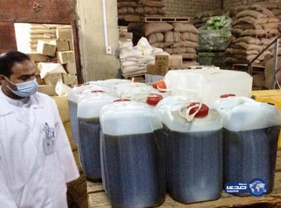 "الغذاء والدواء" تضبط مستودعين تلاعبا بصلاحية المواد الغذائية