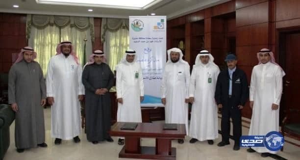 أمير القصيم يبارك اتفاقية "بر" عنيزة والمعهد الصناعي لصيانة منازل المستفيدين‎