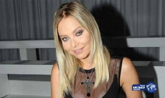 السجن 8 أشهر وغرامة 600 يورو لممثلة إيطالية بسبب تناولها العشاء مع "بوتين"