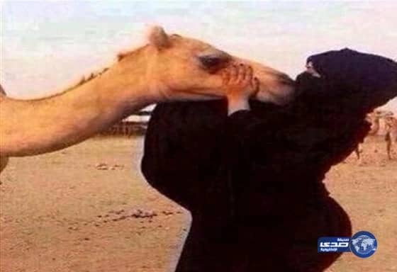 مواطن يطلق زوجته امام "القعود" الذي فضلته عليه