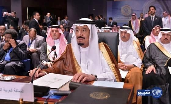 خادم الحرمين: تشكيل قوة عربية اصبح امر حتمي وعاصفة الحزم مستمرة حتى يستقر اليمن  (فيديو)