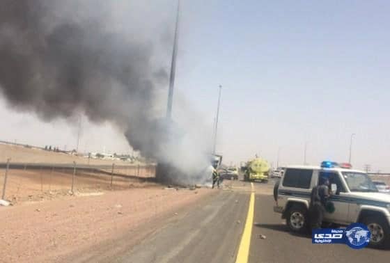 إصابتين بـ حادث إحتراق شاحنة طريق الهجرة‎