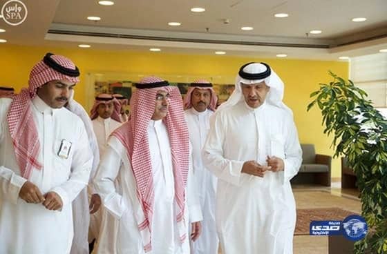  الأمير سلطان بن سلمان يلتقي وزير الخدمة المدنية