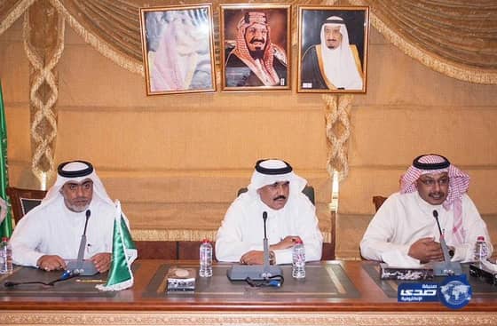 مدير تعليم تبوك يكرم المشاركين في "ملحمة الحزم والأمل"‎