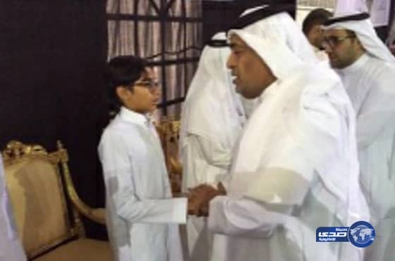 الفراج يقدم التعازي لاسر شهداء القديح‎