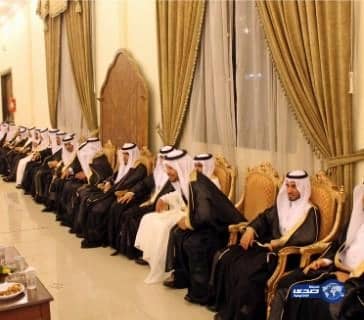  الصوالحة من عشيرة الهروف من قبيلة بلي يحتفلون بثمانية و أربعون عريس و عرو‎سة