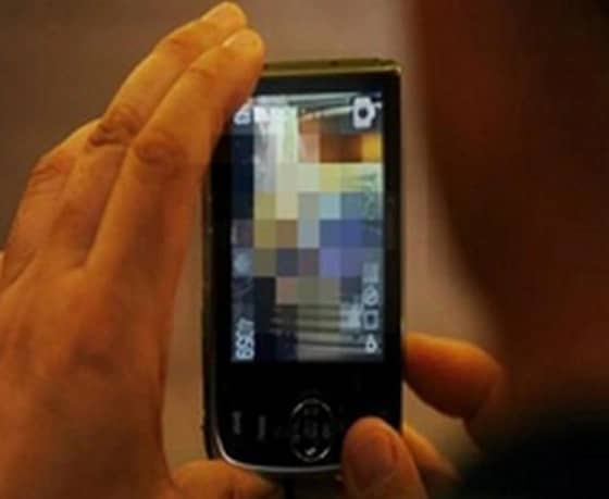 التحقيق مع موظفين بأمانة المدينة نشروا صور "سيلفي" فاضحة لهم أثناء تواجدهم في أمريكا