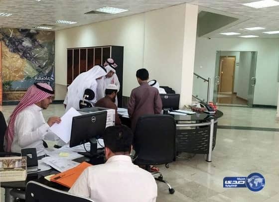  تعليم المدينة يطلق مراكز تسجيل الطلاب والطالبات المستجدين بالمجمعات التجارية