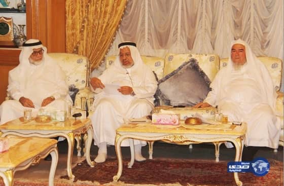 رئيس خيركم  : أخطر ما يهدد القيم ويزعزع بنيانها القدوات السيئة