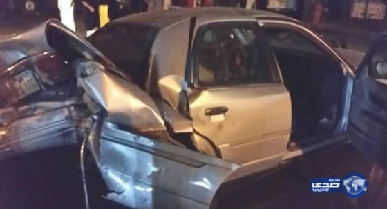 صديقان يصيبان بعضهما في تصادم ثلاثي مروري مروع ببارق