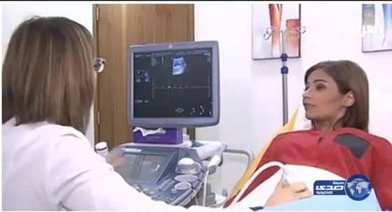 بالفيديو.. الاعلامية الاماراتية مهرة عبد العزيز تعلن عن حملها على الهواء عبر "العربية" بطريقة مبتكرة