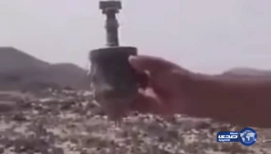 فيديو استخراج ألغام إيرانية الصنع من محيط سد مأرب