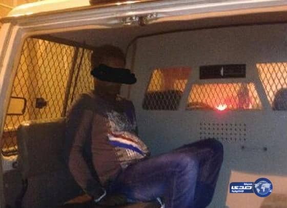 القبض على مروج حشيش بالدرب   