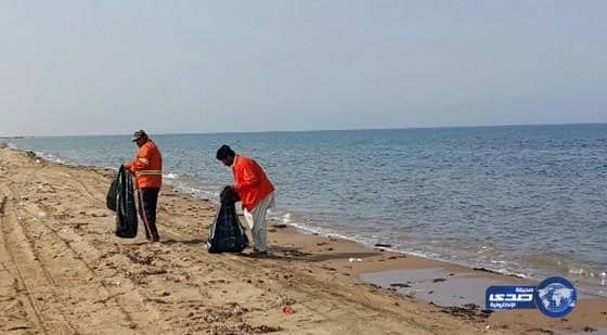 بلدية محافظة أملج تبدأ حملة نظافة لشواطئ المحافظة‎