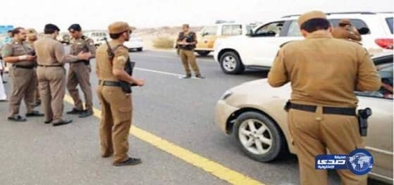 ضبط 43 مجهولا في مركبتين يقودهما مواطنين بأحد رفيدة 