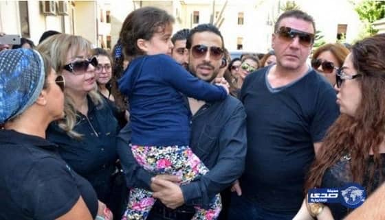 تشييع جثمان الفنانة رندة مرعشلي وأطفالها الصغار يبكون الجميع