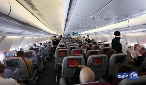 مشاجرة بين راكب وطاقم طائرة سعودية بسبب "بطانية"
