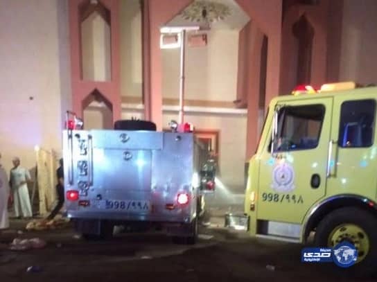 بالفيديو والصور..19 إصابة في حريق قاعة أفراح بـ"الرياض"