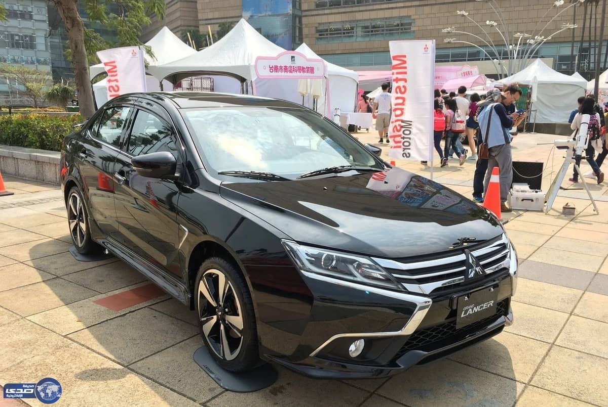 بالصور.. الكشف عن ميتسوبيشي جراند لانسر 2018 الجديدة