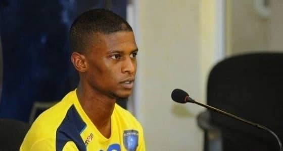 إدارة الفتح تنهي عقد اللاعب ماجد هزازي