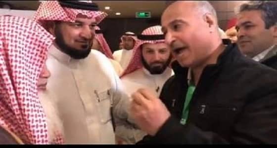 فيديو.. إعلامي أردني يوجه رسالة نارية للشيخ الحذيفي حول المملكة